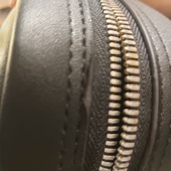 Calvin Klein Çantasının Kısa Sürede Hasar Görmesi Ve Garanti Reddi