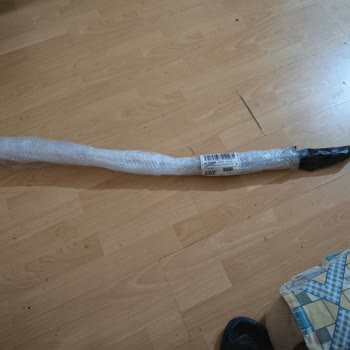 Üç Renkli Fidan Yerine Tek Kuru Fidan Gönderildi Ve Cevap Alınamadı