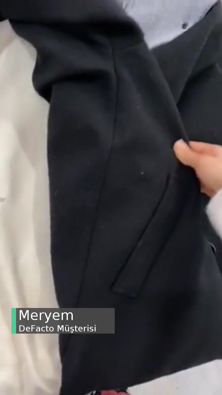 DeFacto Kabanın Fazla Giyilmeden Tiftiklenmesi videonun kapak resmi