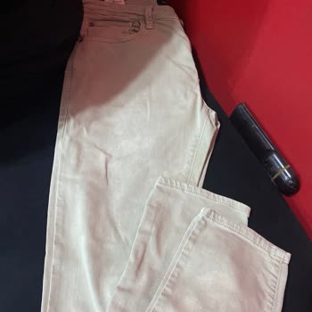 Renk Atması Ve Lekelenmesi Nedeniyle Mavi Pantolonun İade Ve Değişim Talebi