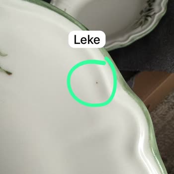 Defolu Yemek Takımı Ve Cevapsız Müşteri Hizmetleri