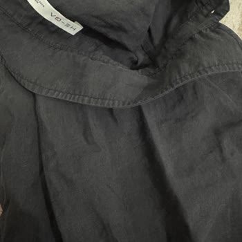 HE-QA By Esra Keskin Demir Gömlek, Yıkama Talimatına Uygun Şekilde Yıkamama Rağmen Boya Attı!