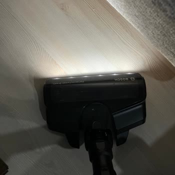 Garanti Kapsamındaki Bosch Dikey Süpürge Işık Arızası Ve Cevapsız Müşteri Desteği