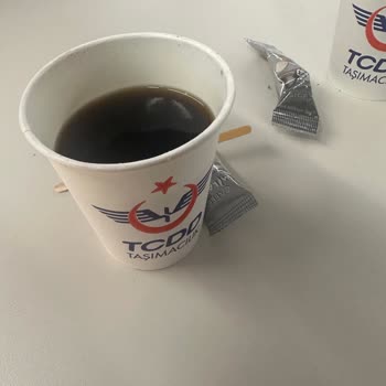 YHT Tren Kahve Sunumunda Kalite Düşüşü Ve Fiyat Şoku