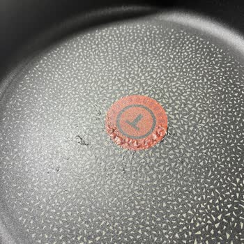 Tefal Kırmızı Tencere Kabarması Ve İletişimsiz Mağaza