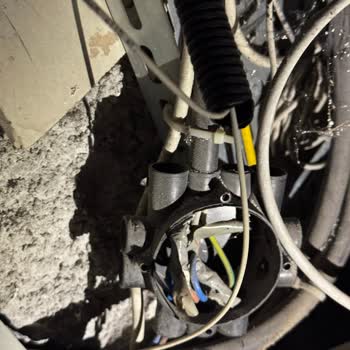 Hatalı Kablo Kurulumu Ve Sürekli İnternet Kesintileri Nedeniyle 1000 TL Telefon Faturası Mağduriyeti