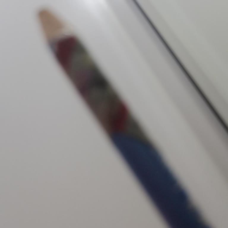 Faber-Castell Kurşun Kalem Setinde Sürekli Uç Kırılması Ve Değişim Talebi