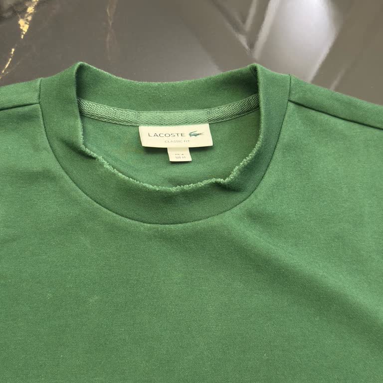 Lacoste Sweatshirt Yakası Tüylendi, İade Reddedildi!