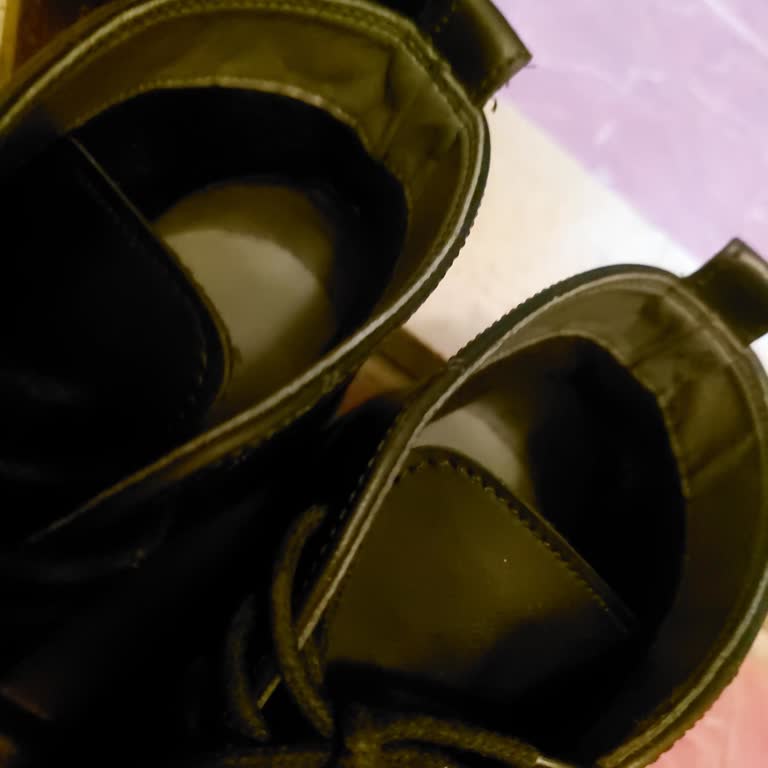 Ayakkabı Yara Açıyor Ve Müşteri Hizmetleri Yardımcı Olmadı İade Talebi