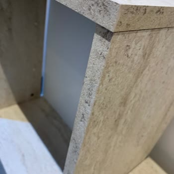 Geç Gelen Vestiyer Ve Yanlış Üretim Vivense'den Ücret Karşılamama Talebi