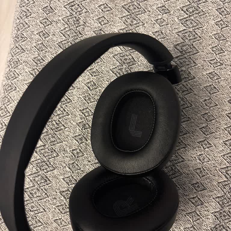 JBL Tune 720 BT Sağ Kulakta Ses Sorunu Ve Onarım Talebi