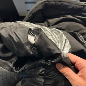 Kısa Sürede Bozulmuş Mont İçin Değişim Ve Fiyat Farkı İadesi Talebi