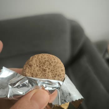 Ülker Halley Çikolatasının Beyazlaşması Ve Kötü Tadı