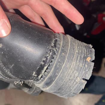 Ayıplı Botun Tabanı 1,5 Ayda Ayrıldı Ve İade Talebim Reddedildi