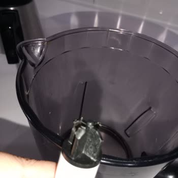 Schafer Blenderde Sürekli Arıza Ve Paslanma