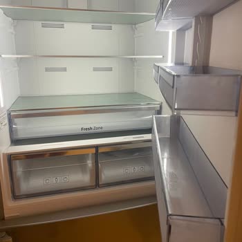 Gizli Buzdolabı Kırığı Ve Şeffaf Olmayan Servis Tutumu İle Tam İade Talebi