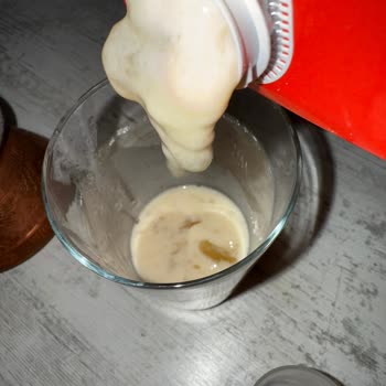 Son Kullanma Tarihi Geçmemiş Salep İçinde Bozulma Görüldü Ve Şirketten Yanıt Bekleniyor