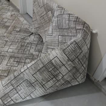 Beko Çamaşır Makinesinin Tekrarlayan Su Sızıntısı Ve Servis Sorunları