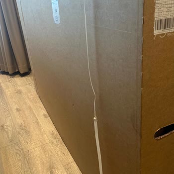 Kırık Teslim Edilen Samsung 75 İnç 8K Televizyonun Uzun Süreli Mağduriyeti Ve Çözüm Talebi