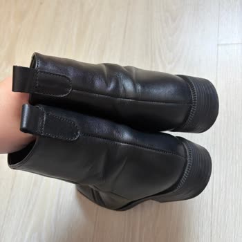 Elle Shoes Botunda Kısa Sürede Çatlamalar Ve Geciken İade Süreci