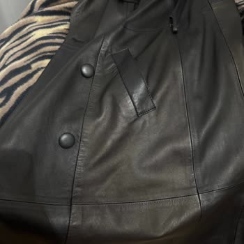 Renk Değişimi Yaşayan Ceket İçin İnceleme Yapılmadan Olumsuz Cevap