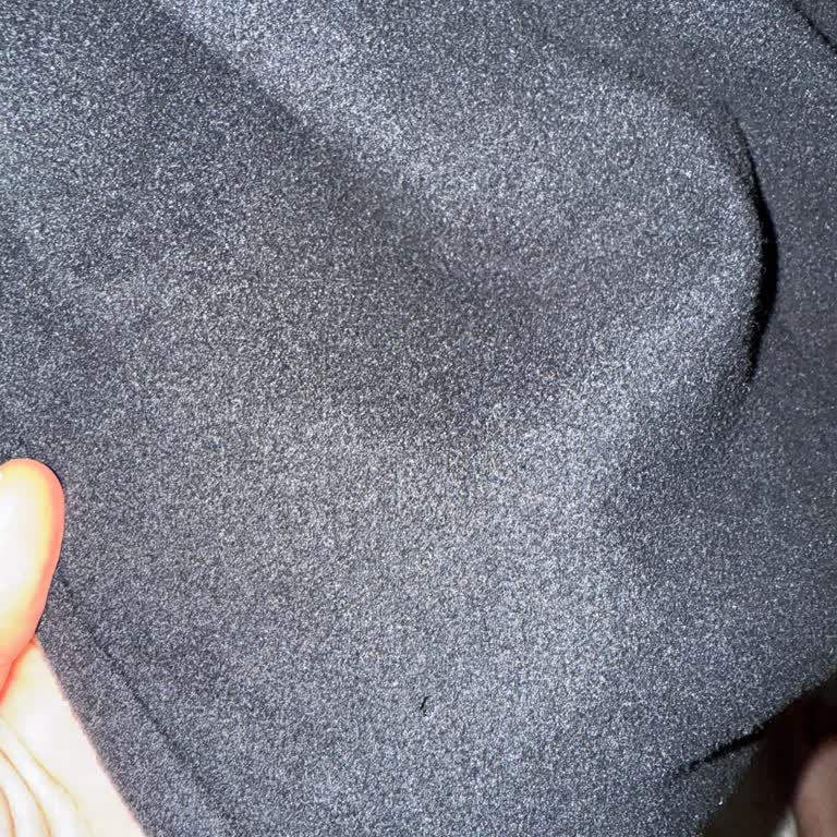 Reebok Eşofmanın Kısa Sürede Yırtılması Ve Değişim Talebi