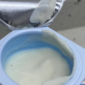 Sütaş Büyümix Ürünündeki Kapak Lekesi Ve Gıda Güvenliği Endişesi