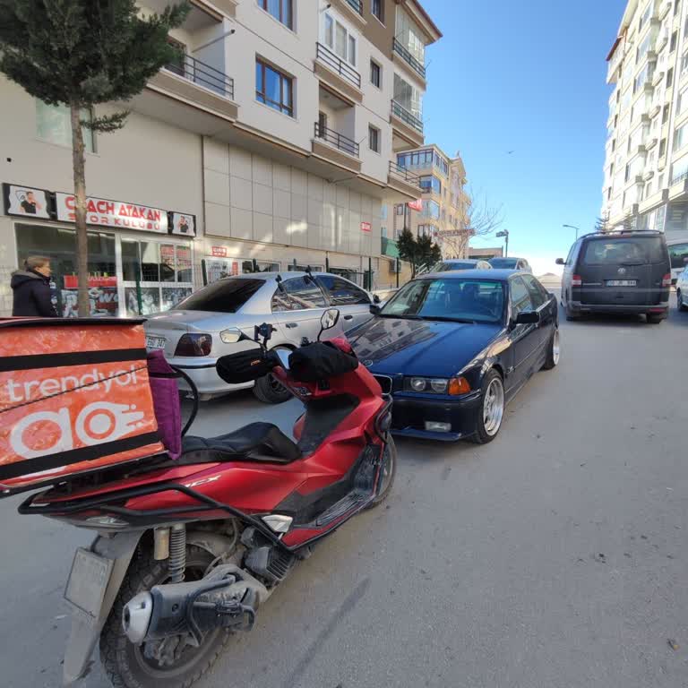 Kurye Aracımın Çarpması Ve Sigorta Bilgi Vermeme Sorunu