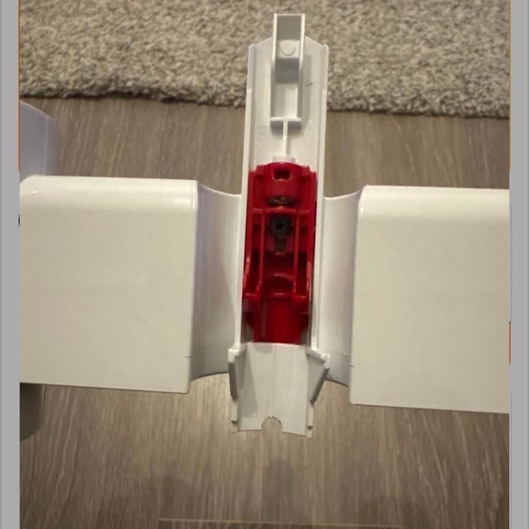 Dyson Ayak Ünitesi Diş Kusuru Ve Yardımsız Müşteri Desteği