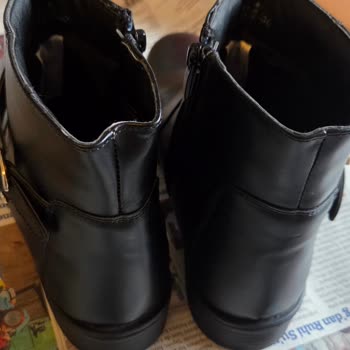 Botta Dikiş Hatası Ayağımı Yaktı Ve Değişim Ya Da İade İstiyorum