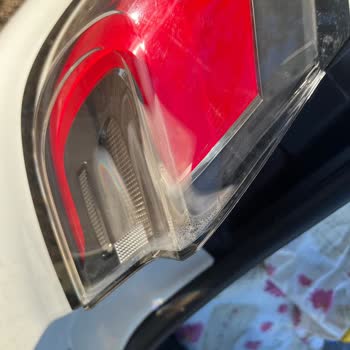 Arka Stop Lambalarında Sürekli Buhar, Garanti Kapsamında Değişim Talebi