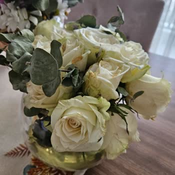 Çiçek Sepeti Düzce Bayisinden Sürekli Solmuş Çiçek Teslimatı