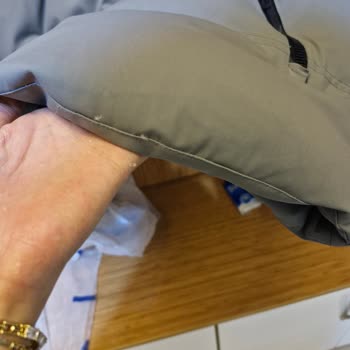 Dry Center Kuru Temizleme Montta Lekeler Olması