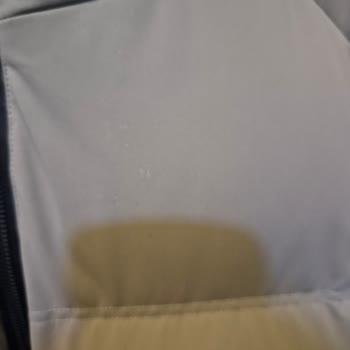 Dry Center Kuru Temizleme Montta Lekeler Olması