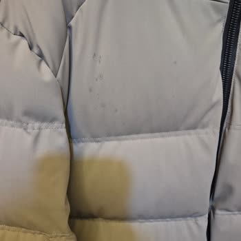 Dry Center Kuru Temizleme Montta Lekeler Olması