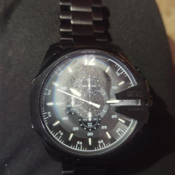 Su Geçirmez Olması Gereken Diesel Saat Kısa Sürede Buharlandı Ve Müşteri Hizmetleri Yardımcı Olmadı