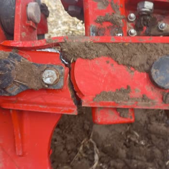 4’lü Dönerli Pullukta Kırılan Takviye Şasisi İçin Ücretsiz Değişim Talebi