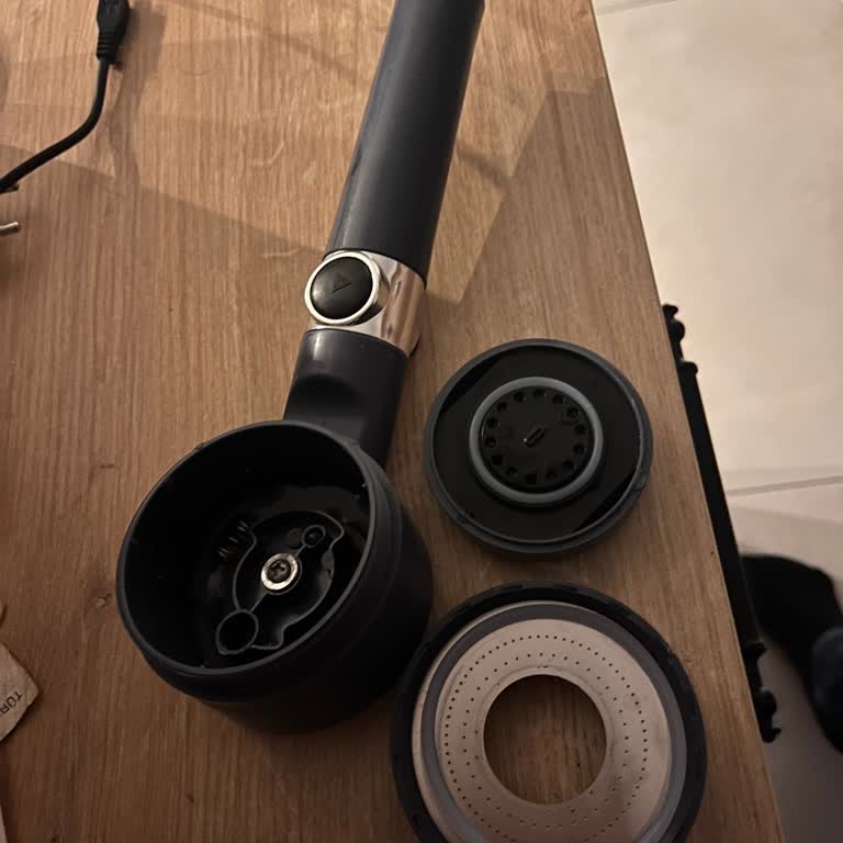 Migros Jet Duş Başlığı Parçalandı, Çocuğumuz Şok Yaşadı