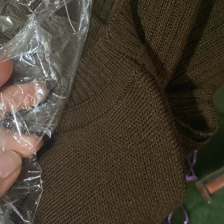 Ürün Görseldeki Kumaşla Uyuşmuyor Ve İade Sorunu Yaşıyorum