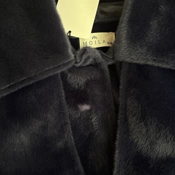 Duende.ca Yanık İzli Kaban ve Satıcıdan Cevapsız Değişim İsteği