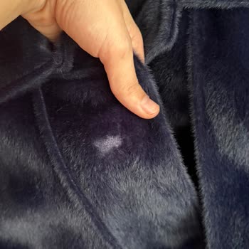 Duende.ca Yanık İzli Kaban ve Satıcıdan Cevapsız Değişim İsteği