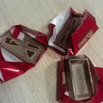 Carrefour’dan Alınan Ülker Sütlü Çikolatanın Bir Yıl Sonra Bozulması Ve İade Talebi