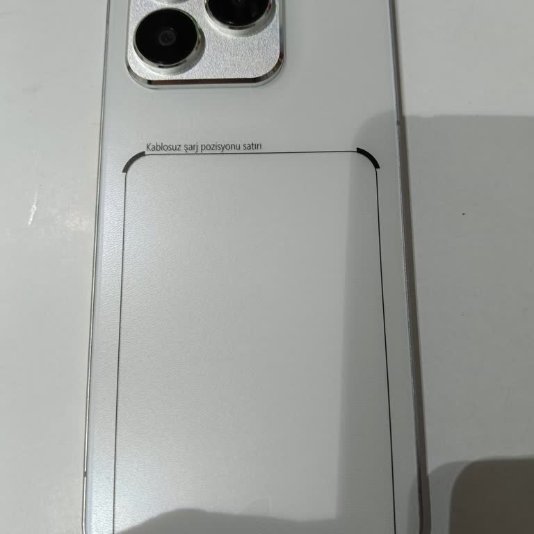 Reeder Arızalı Telefon Servise Kabul Edilmiyor, Garanti Kapsamında Değişim Talebi