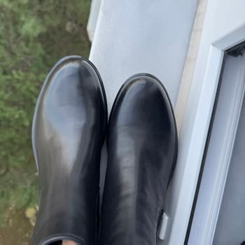 Derimod İki Kez Teşhir Ayakkabı Gönderildi, Değişim Şartı Mağaza Ziyareti!