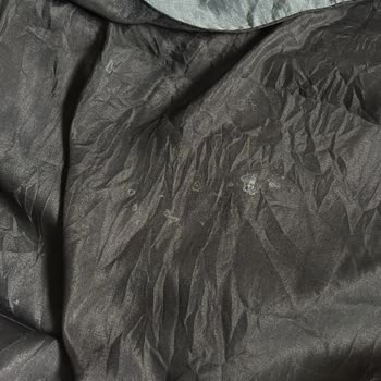 Yanlış Renk Ve Defolu Ürün Gönderimi, Cevapsız Müşteri Hizmetleri Nedeniyle İade Talebi