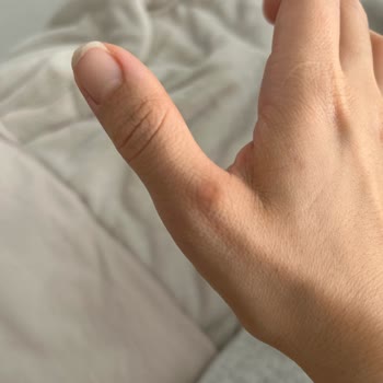 Dyson V15 Ergonomi Sorunu El Ve Parmak Ağrısına Yol Açıyor