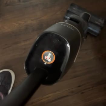 Philips XW7110/01 Şarjlı Süpürge İçin Yedi Kez Servis, Sürekli Arıza Ve Değişim Reddi