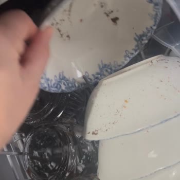 Arçelik Ultra Hijyen 6144 Bulaşık Makinesinde Temiz Yıkama Sorunu Ve Yetersiz Servis