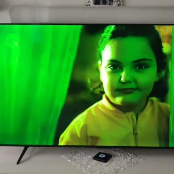 Yeşil Ekran Sorunu Ve Cevapsız Servis Nedeniyle Sıfır TV Değişimi Talebi