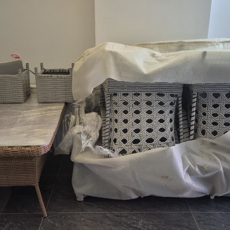 Yanlış Renk Masa Gönderildi, Gri Masanın Acil Teslimi Talep Ediliyor